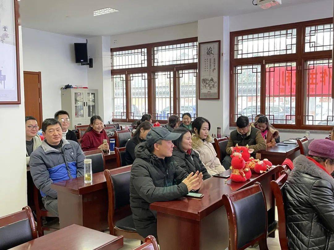 “ky.com”
【景区梅岭街道丰乐社区】掩护生态情况 共创优美家园(图7)